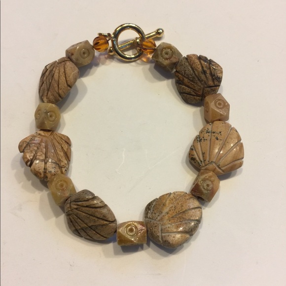 Jewelry - Picture 3 of 8